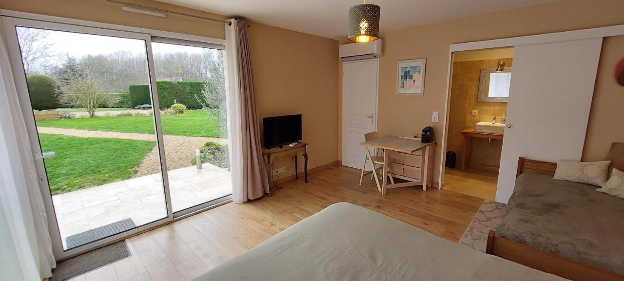 Les Trois Provinces Bed & Breakfast Couffy Eksteriør bilde